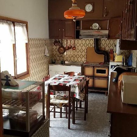 Willa Casa Vacanze Da Oscar Triora Zewnętrze zdjęcie